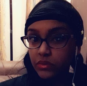 Meet your Posher, Alysia